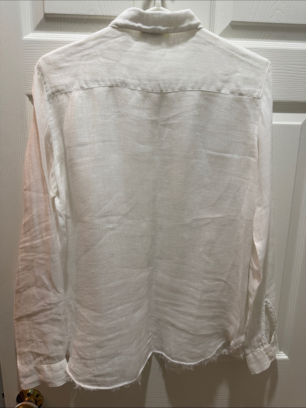 Stark White Button-Front Linen Blouse - Picture 8 of 12
